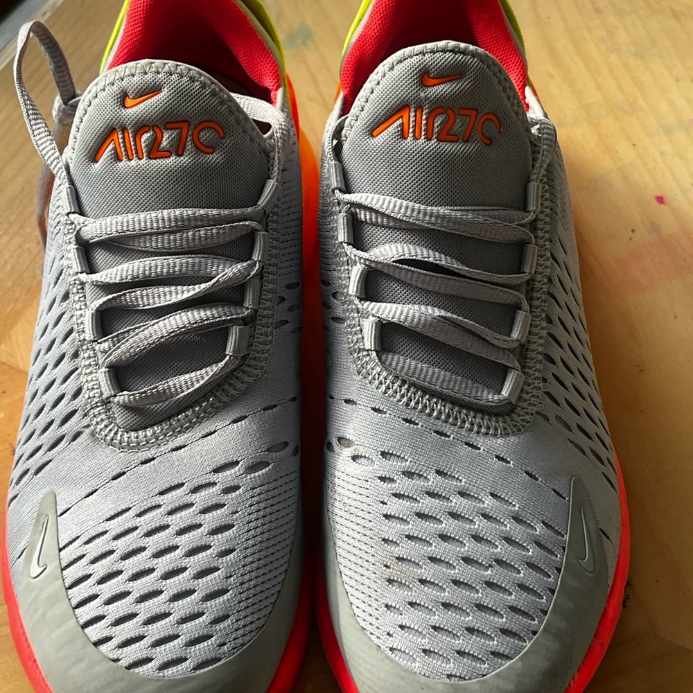 Nike Men’s Air 270 Athletic Shoes - Gray with Orange Lining